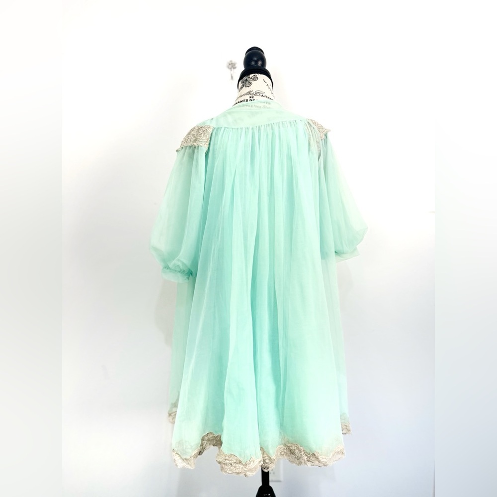 Vintage 1960’s Babydoll and Robe Peignoir Set - Picture 8 of 14